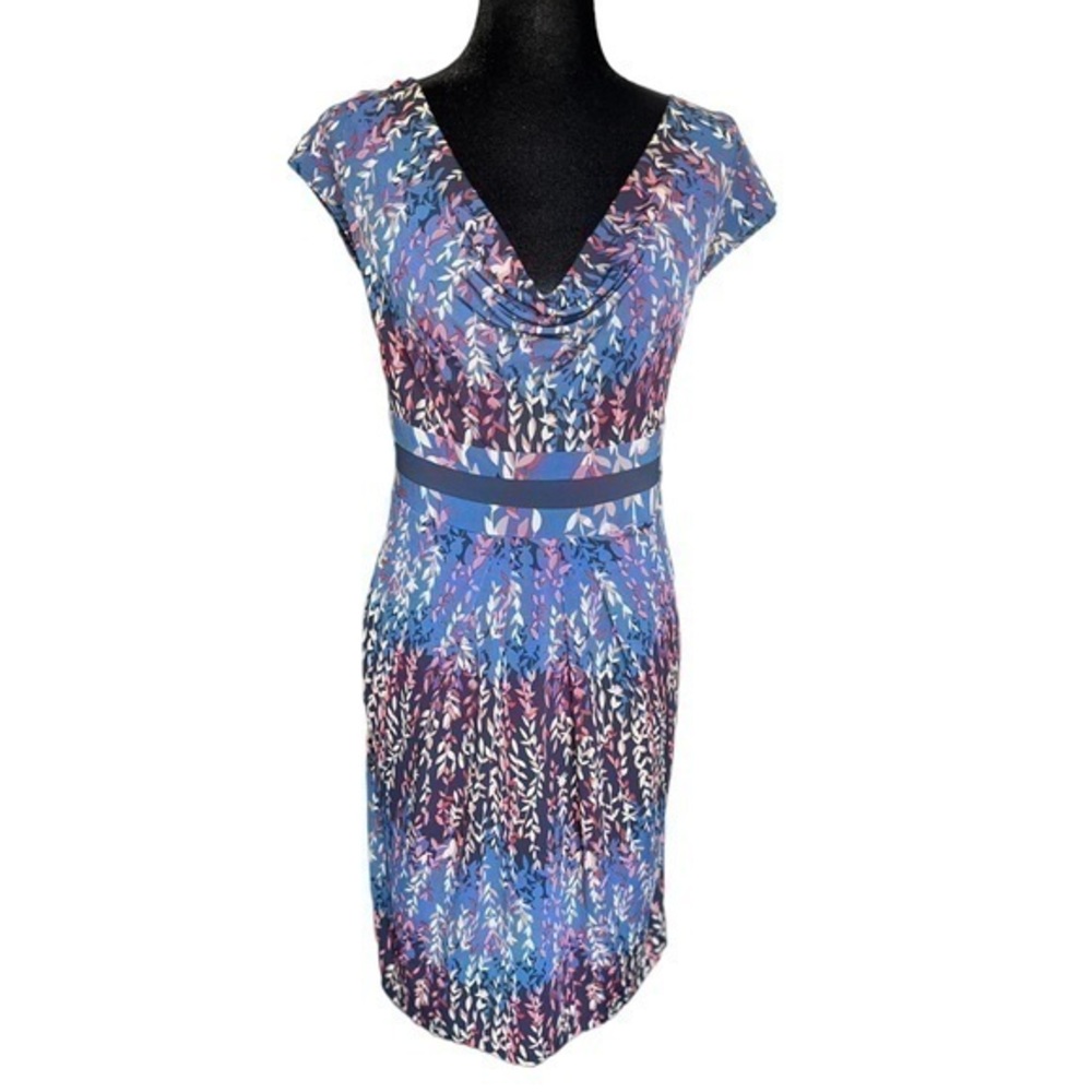 BCBGMAXAZRIA Short Sleeves Scoop Cowell Neckline Floral Belted Dress Size M